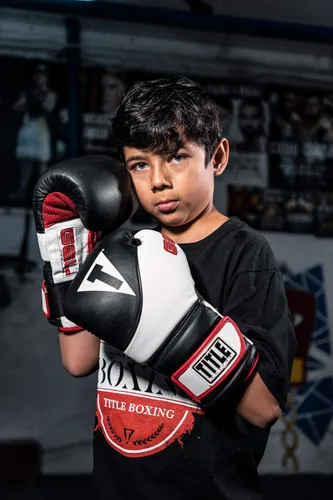 Vista 4 de Title Boxing Guantes de entrenamiento Gel Suspense, negro/blanco, 12 oz