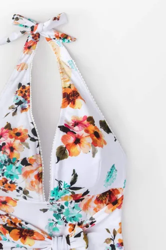 Vista 5 de CUPSHE Traje de baño de una pieza con estampado floral para mujer, Disponible en Xs, S, M, L, Xl, Xxl. (Xs0-2, S4-6, M8-10, L12-14, Xl16-18, Xxl20).