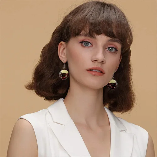 Vista 3 de Juego de 4 pares de pendientes de resina para mujer y niña, diseño de donut