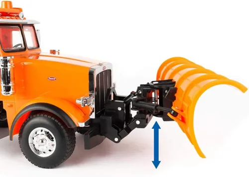 Vista 5 de ERTL 1/16 Big Farm Peterbilt Modelo 367 con quitanieves 47185