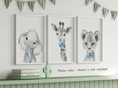 Vista 6 de Safari Animals - Juego de 3 impresiones artísticas de pared sin marco, carteles de animales grises con pajarita azul, elefante jirafa león, póster