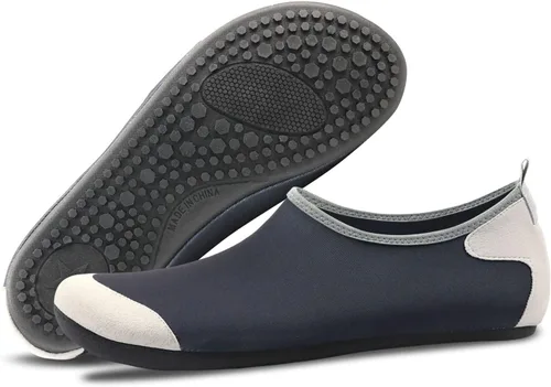 Vista 3 de Zapatos de agua para niños, mujeres y hombres sensación de pies descalzos, de secado rápido, calcetines acuáticos para playa, actividades al aire
