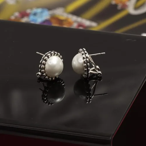 Vista 3 de LeCalla Pendientes de perlas de plata de ley 925 para mujer Aretes de perlas con clip en la espalda Omega para mujer