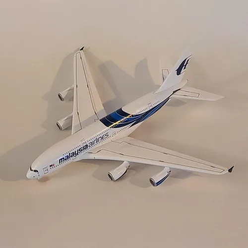 Vista 4 de Aleación Malaysia Airlines A380 Airlines Modelo de avión Modelo 1: 400 Simulación Diecast Science Exhibition