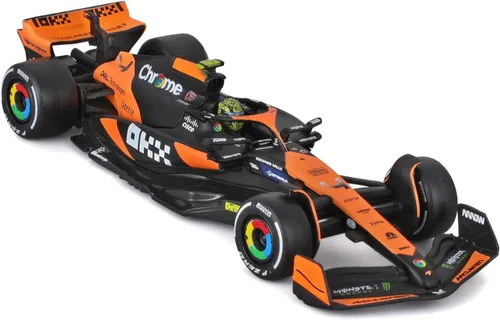 Vista 3 de Bburago 1:43 Scale 2024 Race McLaren MCL38 - Vehículo de fórmula fundida a presión con casco, Norris #4