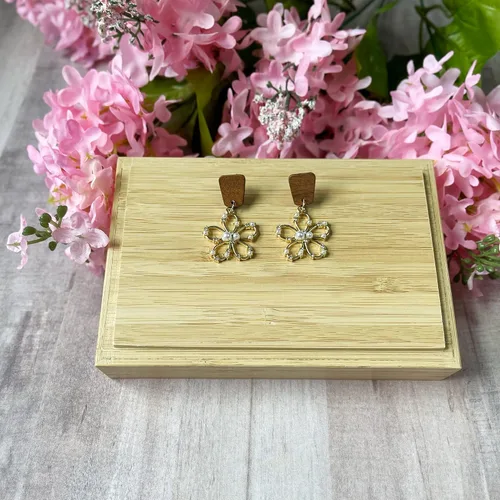 Vista 5 de Flowers & Pearls Dangle Earrings