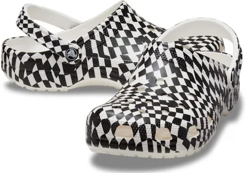 Vista 2 de Crocs Clogs Clásicos Gráficos para Adultos Unisex, cuadriculado, 7, mujer/5, hombre