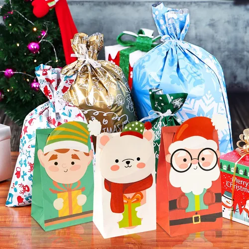 Vista 4 de Uptotop - Paquete de 24 bolsas navideñas 2D con 6 diseños diferentes con temáticas festivas para guardar dulces y regalos