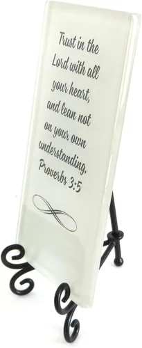 Vista 2 de Placa de cristal inspiradora Trust In The Lord. Versículo de las Escrituras alentador para tu escritorio, o un regalo muy significativo. Por