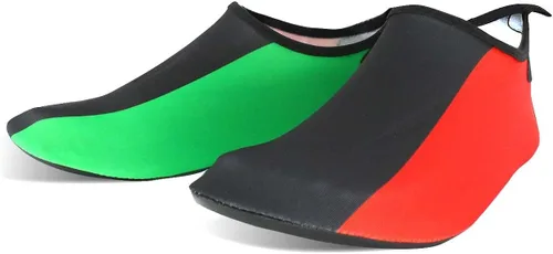 Vista 2 de VOARYISA Zapatos de agua para mujeres y hombres secado rápido para natación playa surf yoga ejercicio bandera de Jamaica reggae rasta del Caribe