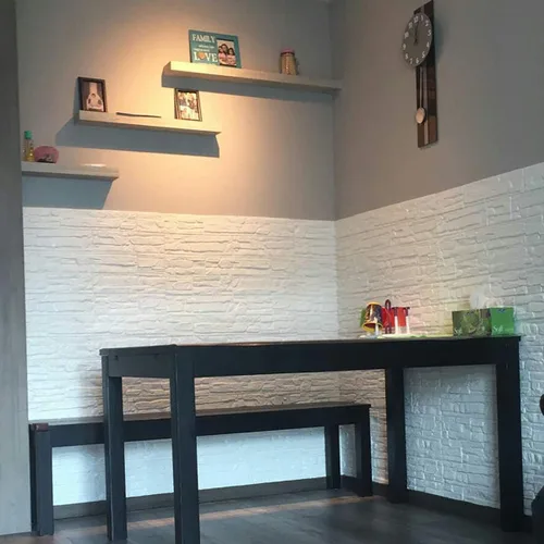 Vista 4 de Paneles de pared de espuma autoadhesivos 3D, cubren 5.7 pies cuadrados, adhesivos de papel tapiz de piedra de ladrillo para decoración de pared