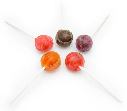Vista 6 de POPS - Paletas de 1 libra, bolsa a granel, 5 sabores surtidos, sin gluten, centro masticable y revestimiento de caramelo duro, ventosas envueltas