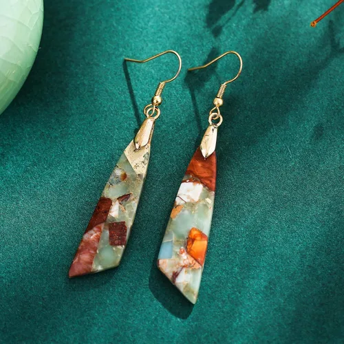 Vista 3 de Aretes colgantes de piedras preciosas naturales bohemios y únicos para mujer