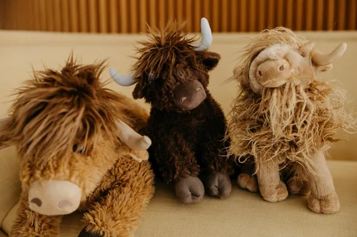 Vista 2 de The Petting Zoo Floppy - Peluche de vaca de las tierras altas, regalos para niños, animales salvajes de la vida silvestre Onez, juguete de peluche