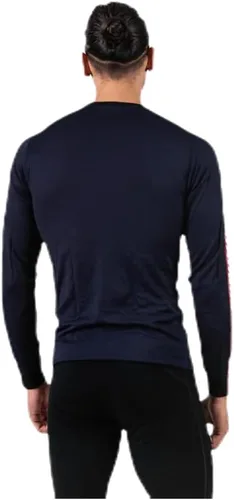 Vista 3 de Primera capa con tecnología HH Dry, con bandas de rayas, marca Helly Hansen