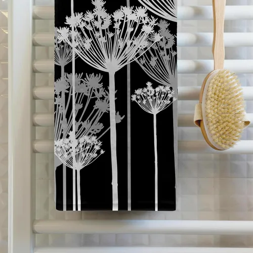 Vista 2 de 3dRose Toalla de mano de piscina de 22 x 30 pulgadas, diseño de flores de diente de león negras, blancas y grises