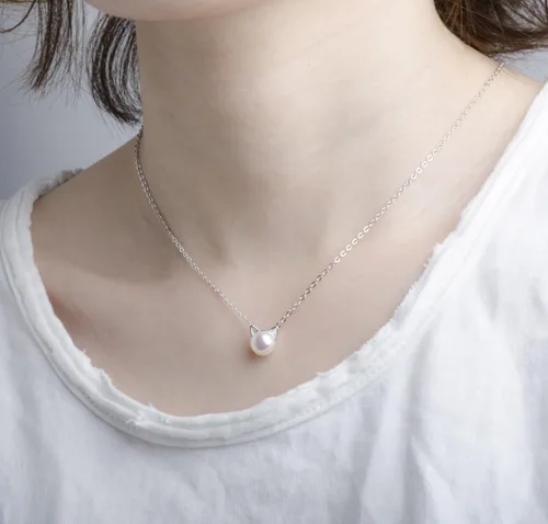 Vista 2 de S.Leaf Sterling Silver Cat Necklace Freshwater Cultured Pearl Cat Collarbone Charm Necklace