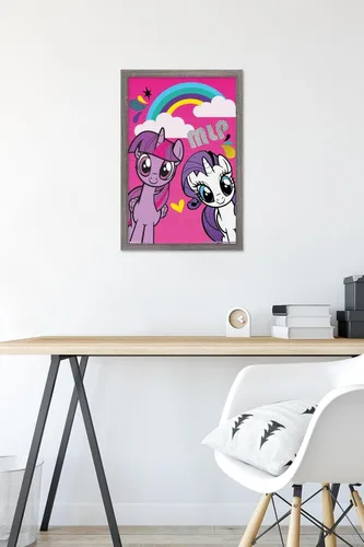 Vista 6 de Trends International Hasbro My Little Pony - Smile Wall Poster, 22.4L x 14.7W, Barnwood Framed Version