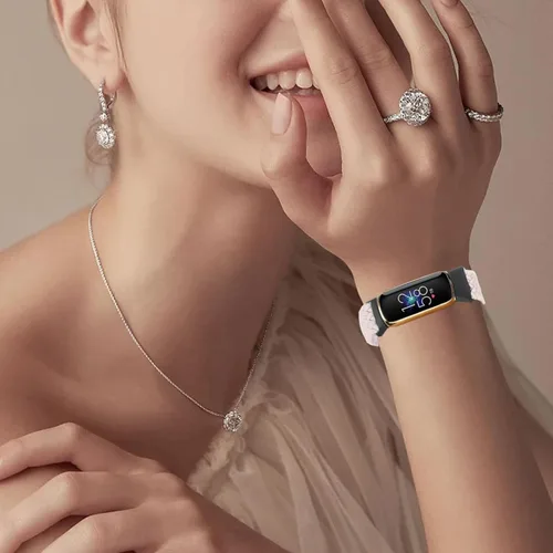 Vista 6 de Correas elásticas trenzadas para Fitbit Luxe para mujeres y hombres, correas elásticas de nailon para Fitbit Luxe, 5 paquetes