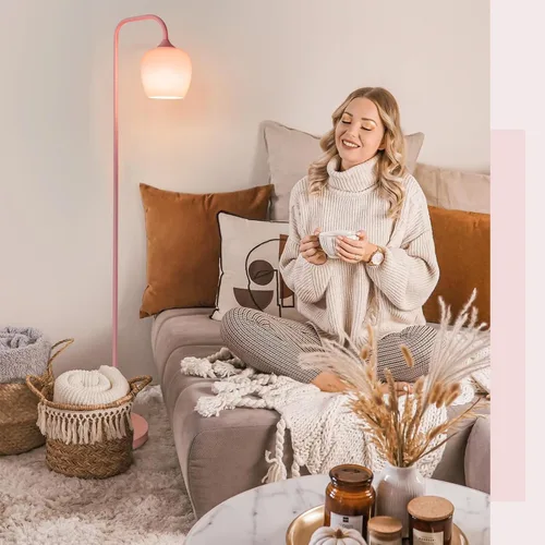 Vista 6 de ONEWISH Lámpara de pie rosa, moderna lámpara de pie para sala de estar, dormitorio, pantalla de lámpara de cristal, bombilla LED incluida, bonito