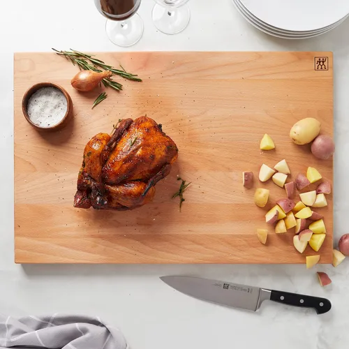 Vista 3 de ZWILLING Tabla de cortar de madera de haya, 22 pulgadas x 16 pulgadas, marrón