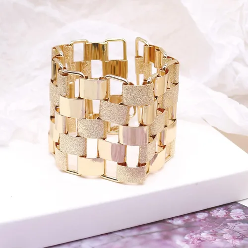 Vista 6 de HSQYJ Pulsera bohemia con eslabones geométricos, a la moda, elegante, brillante, explosión de arena, pulseras anchas para mujer, accesorios