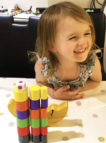 Vista 4 de TOWO - Juego de equilibrio de bloques apilables de madera para niños, juego de equilibrio de luna, bloques de apilamiento de madera y juguete