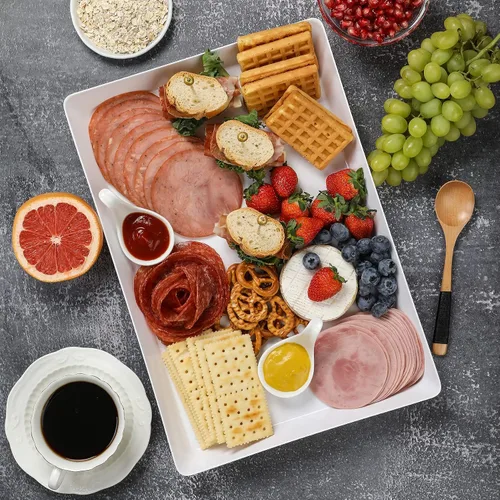 Vista 8 de 3 paquetes, 40 x 28 centímetros Bandejas grandes blancas reutilizables de plástico para servir galletas, aperitivos, charcutería, bocadillos