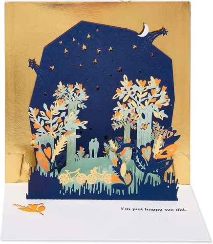 Vista 3 de American Greetings Tarjeta de cumpleaños romántica desplegable (romántica)