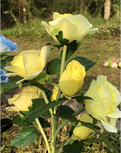 Vista 4 de [6 flores mejoradas] Luces de rosas artificiales alimentadas por energía solar, iluminación impermeable para decoración de jardín al aire libre