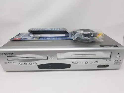 Vista 3 de Emerson Combo DVD/VCR EWD2203