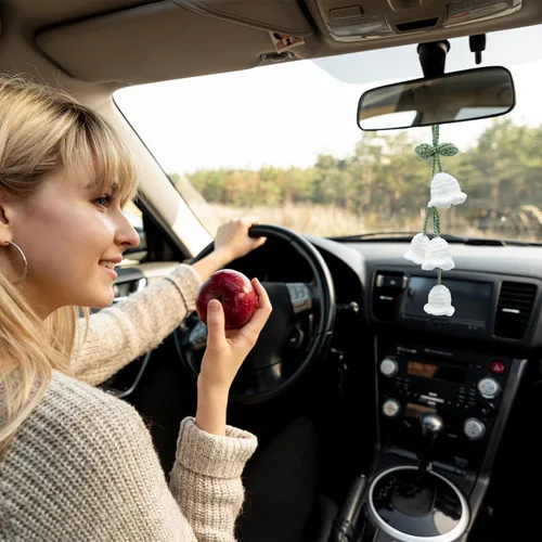 Vista 5 de Accesorios para colgar espejos de automóvil, colgante de flor de lirio tejido hecho a mano, bonita decoración colgante de ganchillo para espejo