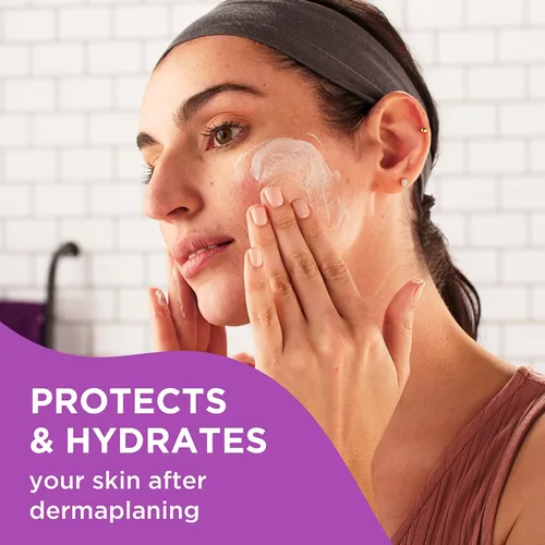 Vista 3 de Schick Hydro Silk Hidratante post-dermaplaning con SPF 50+ Hidratante facial de tamaño de viaje con protector solar, hidratante facial, loción