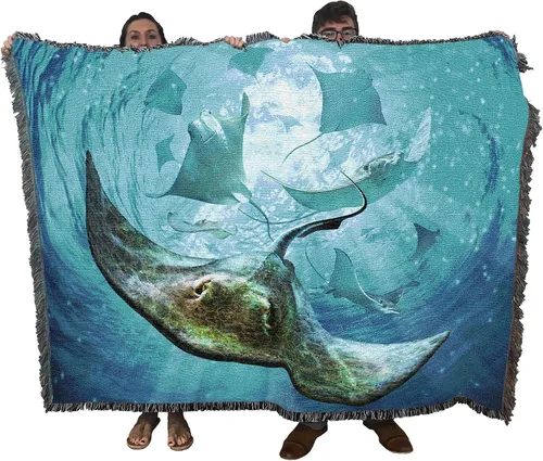 Vista 11 de Pure Country Weavers JL Moby Dick Cobija por Jerry LoFaro - Tapiz clásico de regalo de ballena oceánica tejida de algodón, fabricada en los Estados