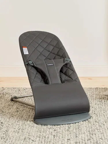 Vista 6 de BabyBjörn Bouncer Bliss, Algodón, Colcha Clásica, Antracita. Asiento Ajustable de Mecedora de Bebé 2-en-1 y Silla para Niños Pequeños, de Recién
