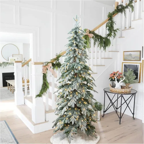 Vista 27 de Glitzhome - Árbol de Navidad artificial delgado preiluminado de 2.4 m, con ramas de pino Aspen Frostfall, soporte plegable de metal, 500 luces Aspen