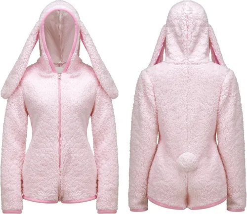 Vista 2 de Giggling Getup Disfraz de pijama de conejo para adulto, acogedor disfraz de conejo rosa, mameluco con capucha de sherpa, overol corto