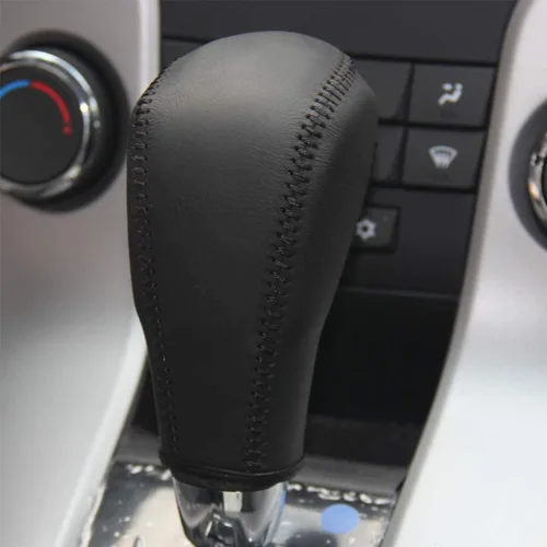 Vista 3 de Funda automática de cuero negro para Chevrolet Cruze 2011-2015 / para Chevrolet Aveo 2007-2011 (rosca negra de cuero negro)