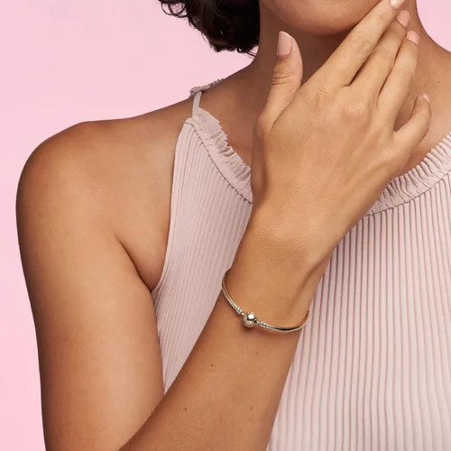 Vista 13 de Pandora Moments - Brazalete con cierre de bola para mujer, dijes compatibles con momentos, pulsera con dijes