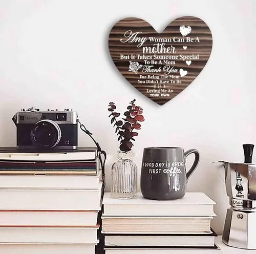Vista 3 de Letrero de madera con texto en inglés "Thank You Being The Mom You Didn't Have to be and Loving Me As Your Own", placa de madera de regalo, corazón
