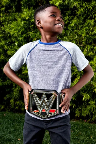 Vista 2 de Cinturón de campeonato de la WWE, Estándar, negro, dorado