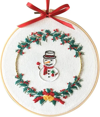 Vista 2 de Kit de bordado de Feliz Navidad, adornos de muñeco de nieve, corona, Awesocrafts gama completa de kits de bordado para principiantes y adultos