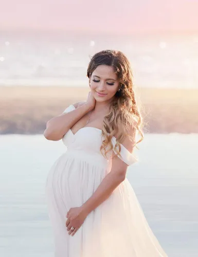Vista 5 de JustVH Vestidos de maternidad para sesión de fotos hombros descubiertos vestido de encaje de gasa vestido largo con abertura frontal vestidos