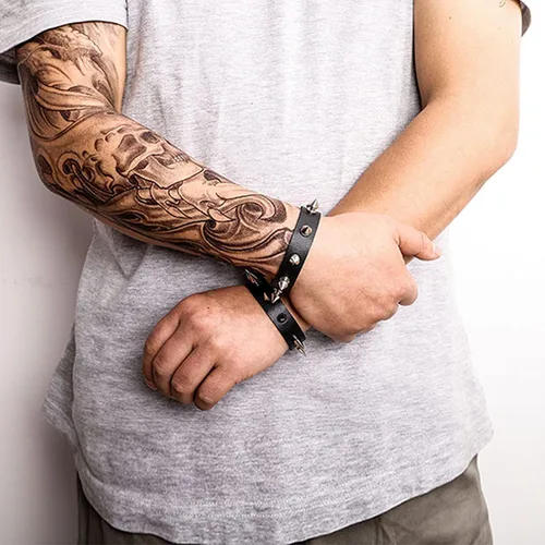 Vista 5 de Pulsera de cuero para hombre y mujer, pulsera punk, pulsera de rock, trenzada, con remaches, pulsera ajustable