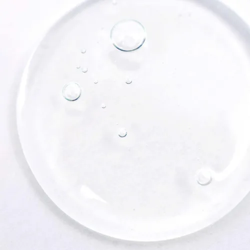 Vista 2 de BioClarity Limpiador facial 100% vegano, lavado suave con pepino, té verde y manzanilla, para pieles grasas sensibles. Ingredientes naturales
