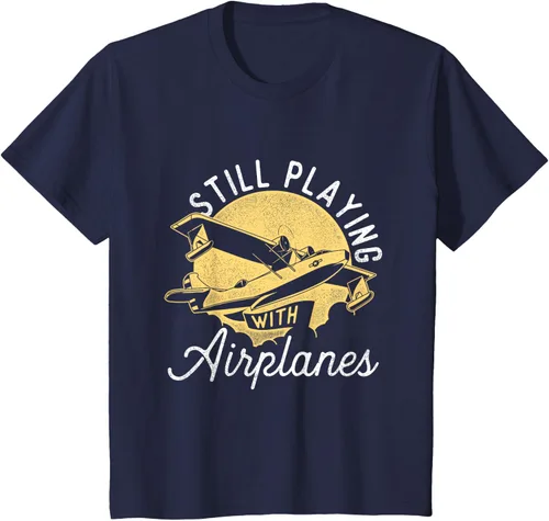 Vista 77 de Still Playing With Airplanes - Camiseta de control remoto RC Avión Piloto, Negro