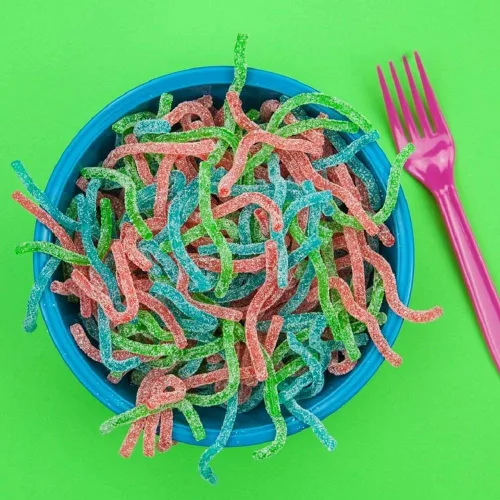 Vista 4 de Haribo Sour S'ghetti Gummi Candy, 5 onzas, (paquete de 2)