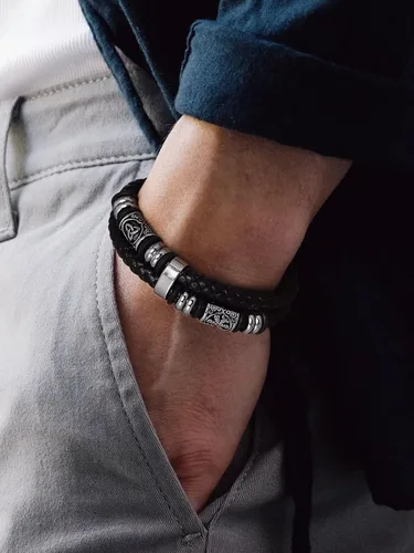 Vista 3 de Bandmax Pulseras de Puño de Cuerda de Cera Doble Negra para Hombres Impermeables de Acero Inoxidable Estilo Nórdico Nudo Celta Cuentas Pulsera