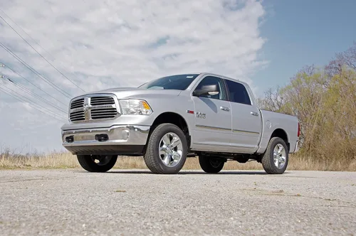 Vista 2 de Rough Country Kit de nivelación de 1.5-2 pulgadas para Ram 1500 4WD - 3592 2002-2005