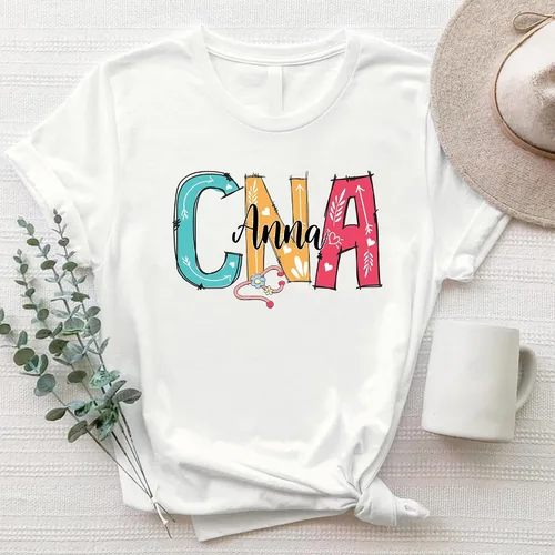 Vista 3 de Camisas CNA personalizadas, camisa de asistente de enfermería certificada, camiseta CNA personalizada, camiseta de asistente de enfermería
